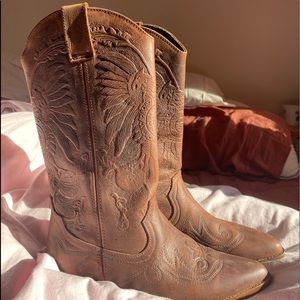 LEATHER COWBOY BOOTS SPANISH LEATHER VTG ENGRAVED EAGLE CLASSIC MADE IN SPAIN